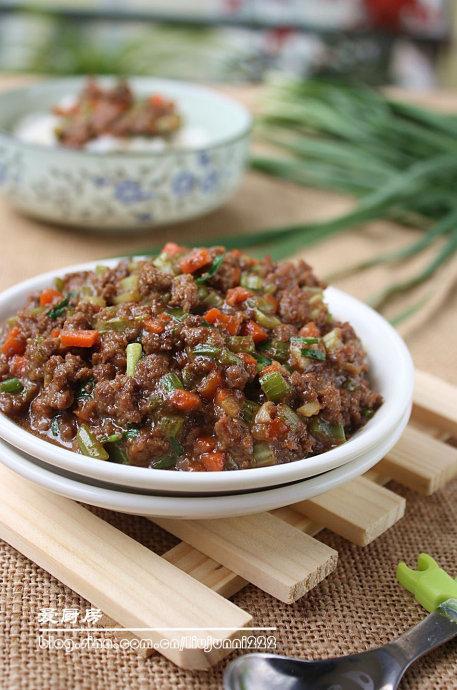 侯柱牛肉酱的做法