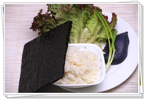 乌骨鸡手卷的做法