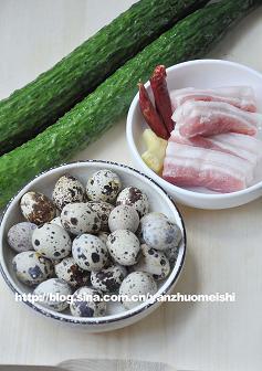 黄瓜烧虎皮蛋的做法