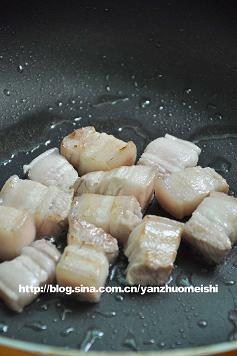 黄瓜烧虎皮蛋的做法