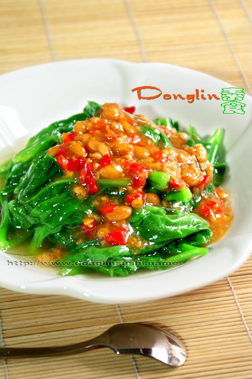 剁椒豆酱炒木耳菜的做法