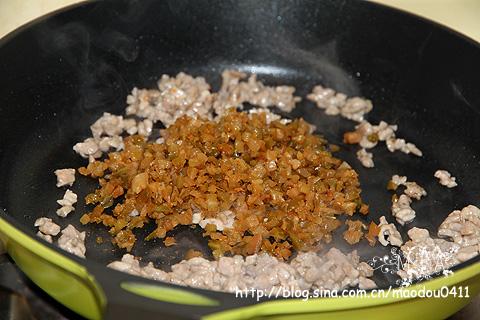 ե����ĩ������