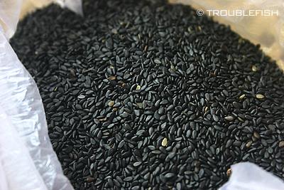 猪横脷猪小肚煲黑芝麻的做法