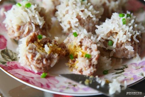 泰米咸蛋肉丸的做法