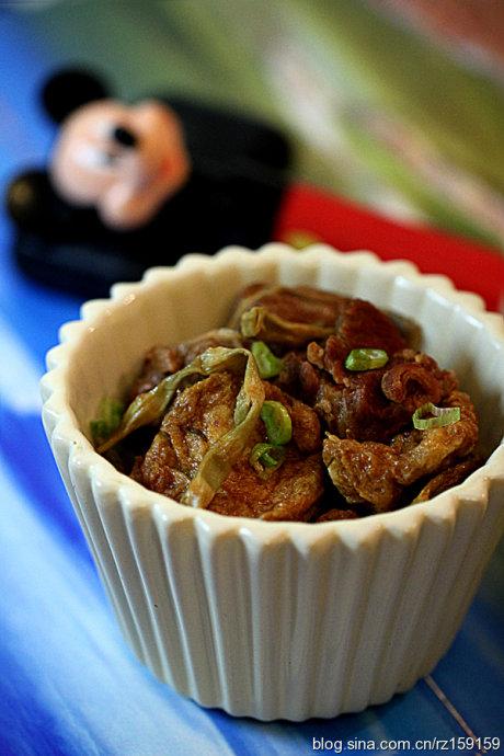 豆腐果笋干炖肉的做法