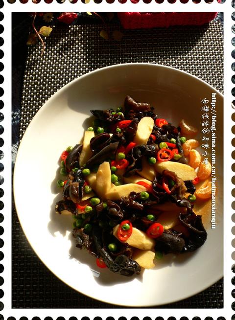 黑木耳炒山药的做法