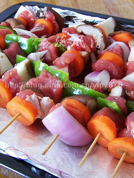 烤牛肉串的做法