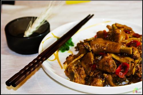 �н��ռ�������