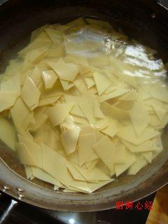 尖椒豆片的做法