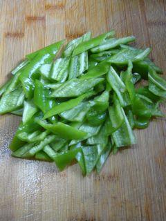 尖椒豆片的做法