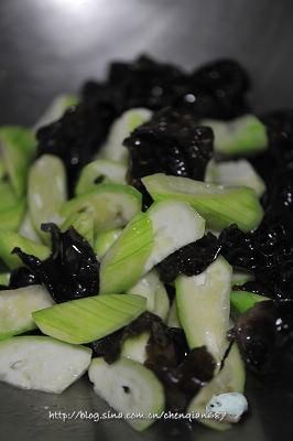 ˮ��ľ������ҵ�����