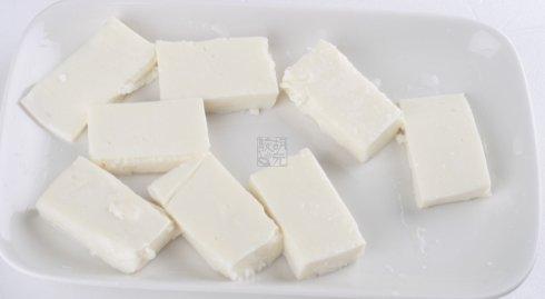 脆皮炸鲜奶的做法