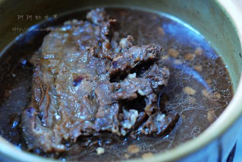 砂锅牛腩的做法