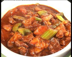 罐焖牛肉和腌菜炒汤圆的做法