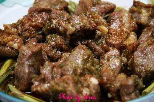 ��é����Ҷ���Źǵ�����