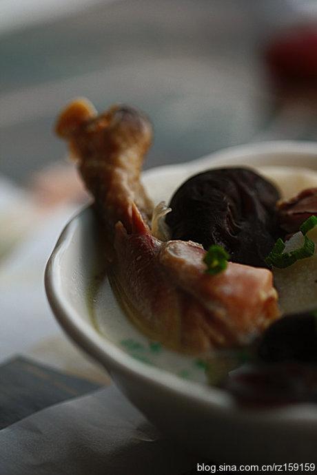 枸杞山药老鸡汤的做法