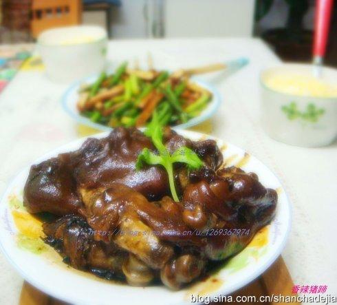 电压力锅香辣猪蹄的做法