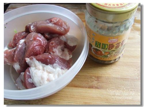 ը����������