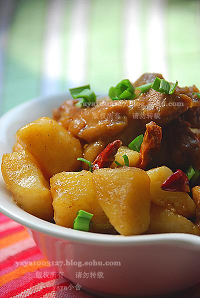 鸡块炖土豆的做法
