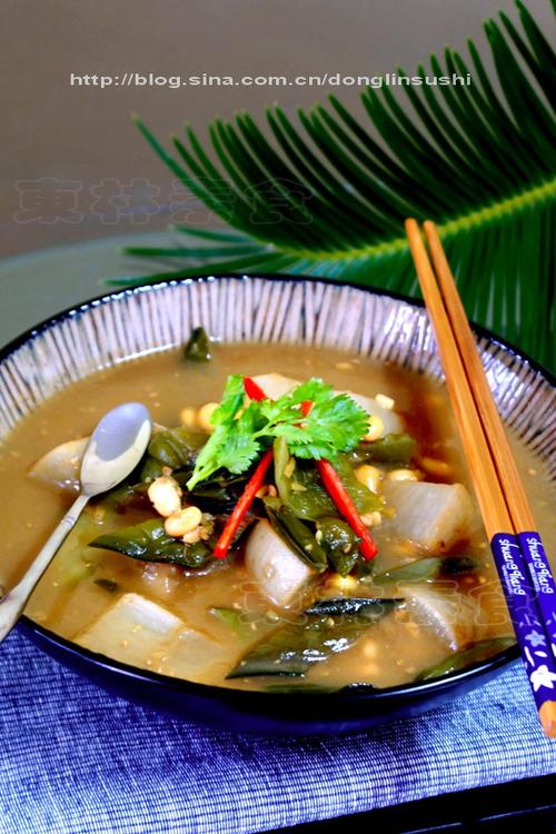 萝卜炖裙带菜的做法