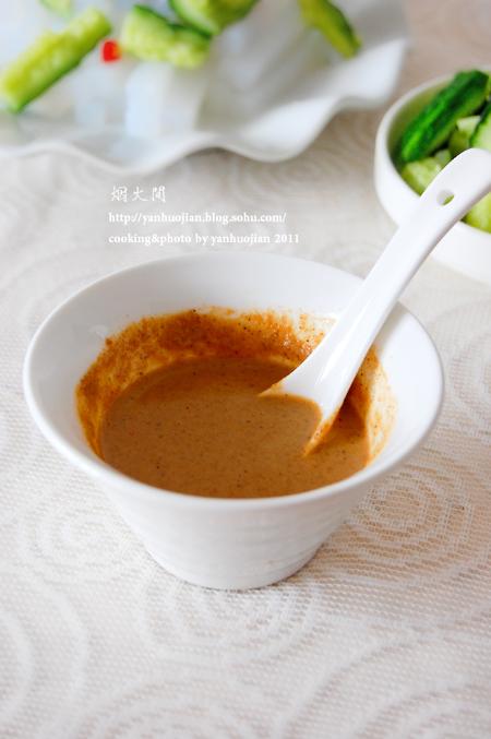 �齴���۵�����