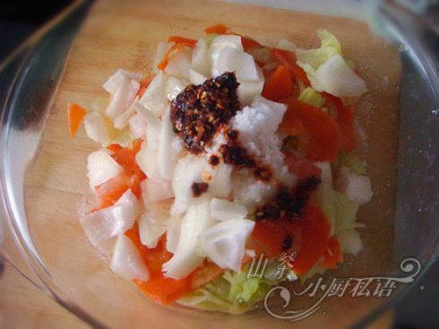 麻辣圆白菜的做法