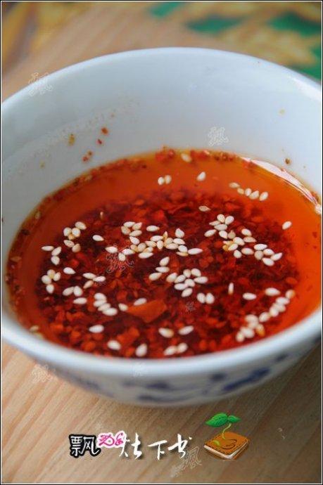 辣子醋拌蹄花冻的做法