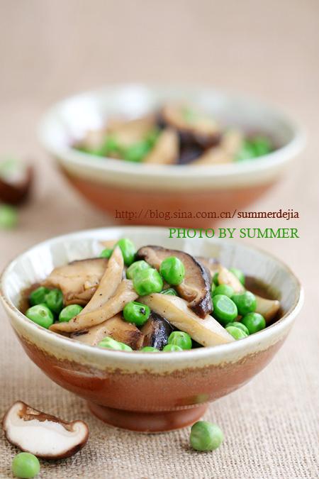 杂菇炒豌豆的做法