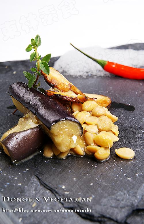 纳豆煮茄子配干煎松茸的做法