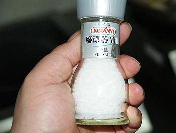 纳豆煮茄子配干煎松茸的做法