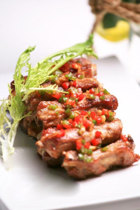 蒜香排骨的做法