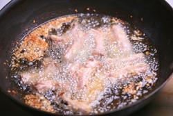 蒜香排骨的做法