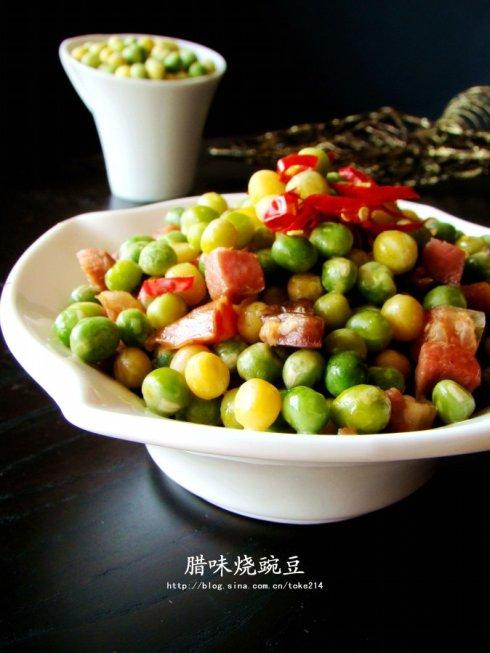 腊味烧豌豆的做法