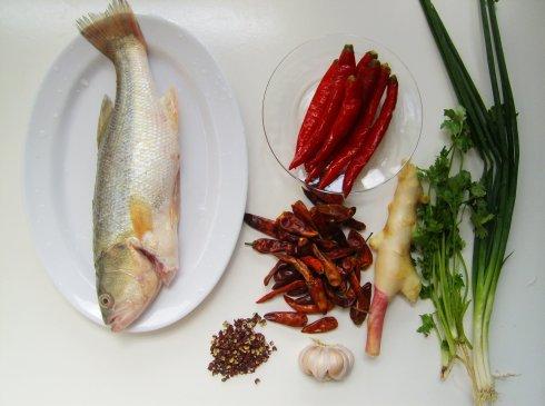 �Ĵ������������