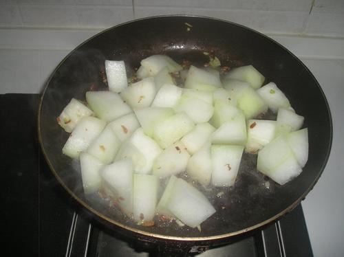 蛏干炆冬瓜的做法