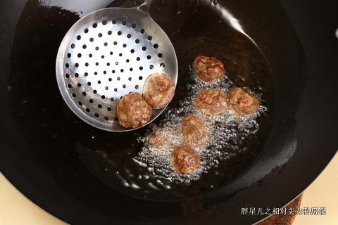 �Ǵ�С���ӵ�����