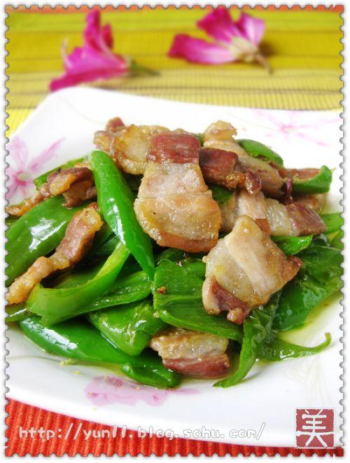 尖椒五花肉的做法