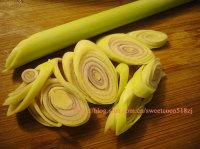 泰式椰汁鸡肉的做法