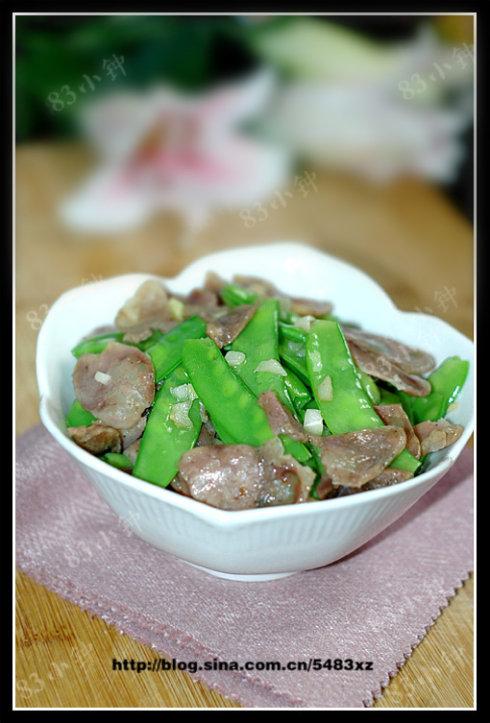 腊肠炒荷兰豆的做法