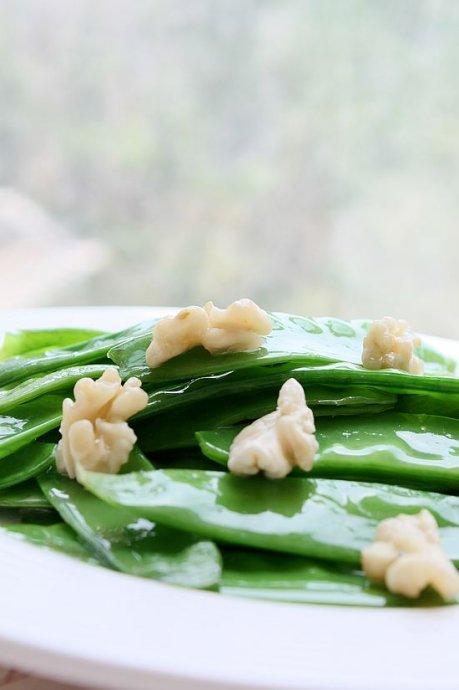 核桃仁四季豆的做法