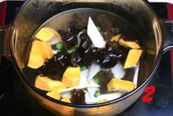 ��ɫ�Ŷ�����������