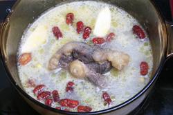 �ƶ�ţβ��������