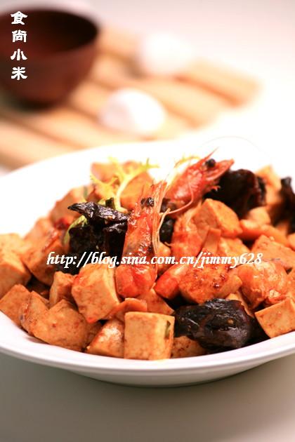 虾油烧木耳豆腐的做法