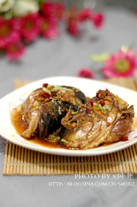 焖烧鱼头的做法