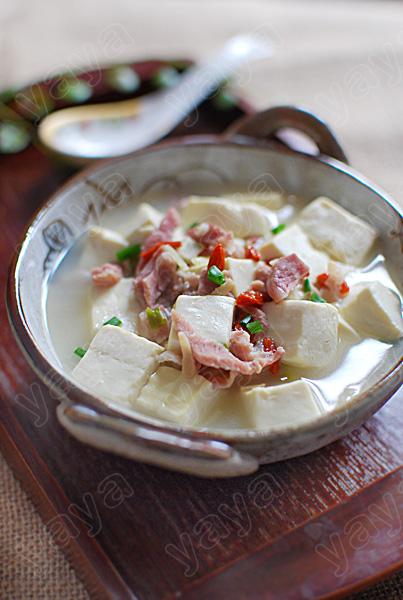 枸杞咸肉豆腐汤的做法