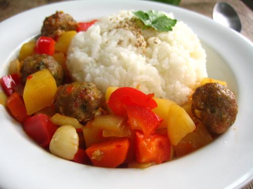 迷你肉丸土豆盖浇饭的做法