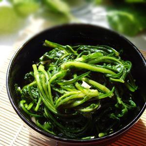 蒜香茼蒿的做法