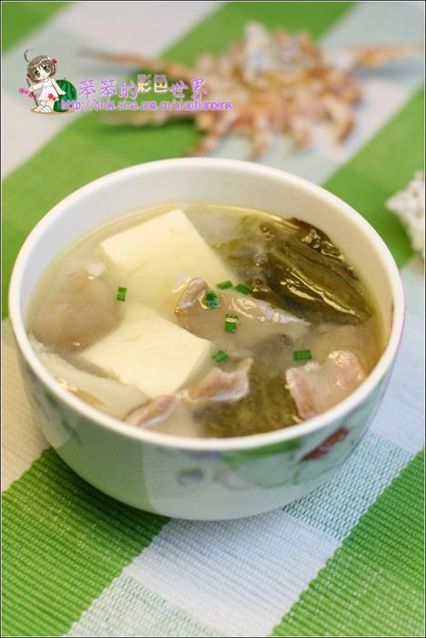 酸菜豆腐肉片汤的做法