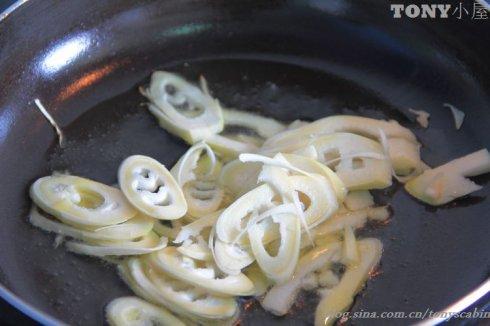 �϶��Ĵ���Է�������