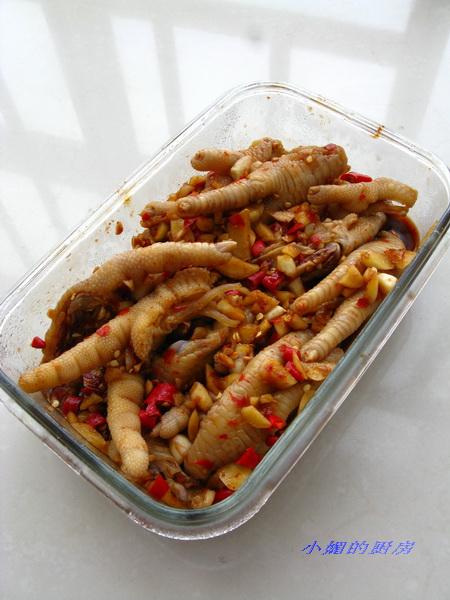 ������צ������